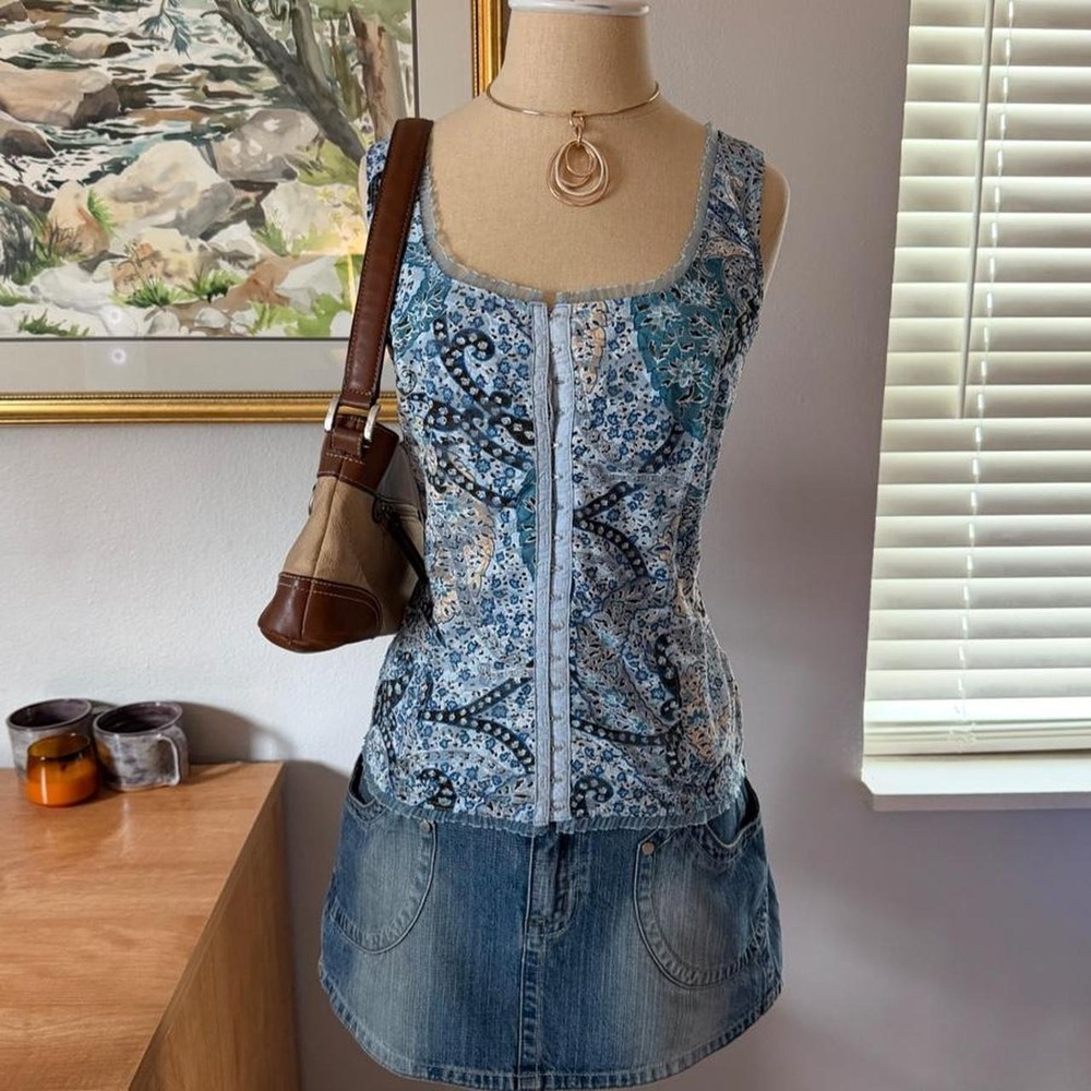 Vintage Whimsigoth Dressbarn blue paisley corset style top